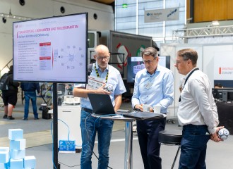 Scheduling and route planning: When artificial intelligence reaches its limits